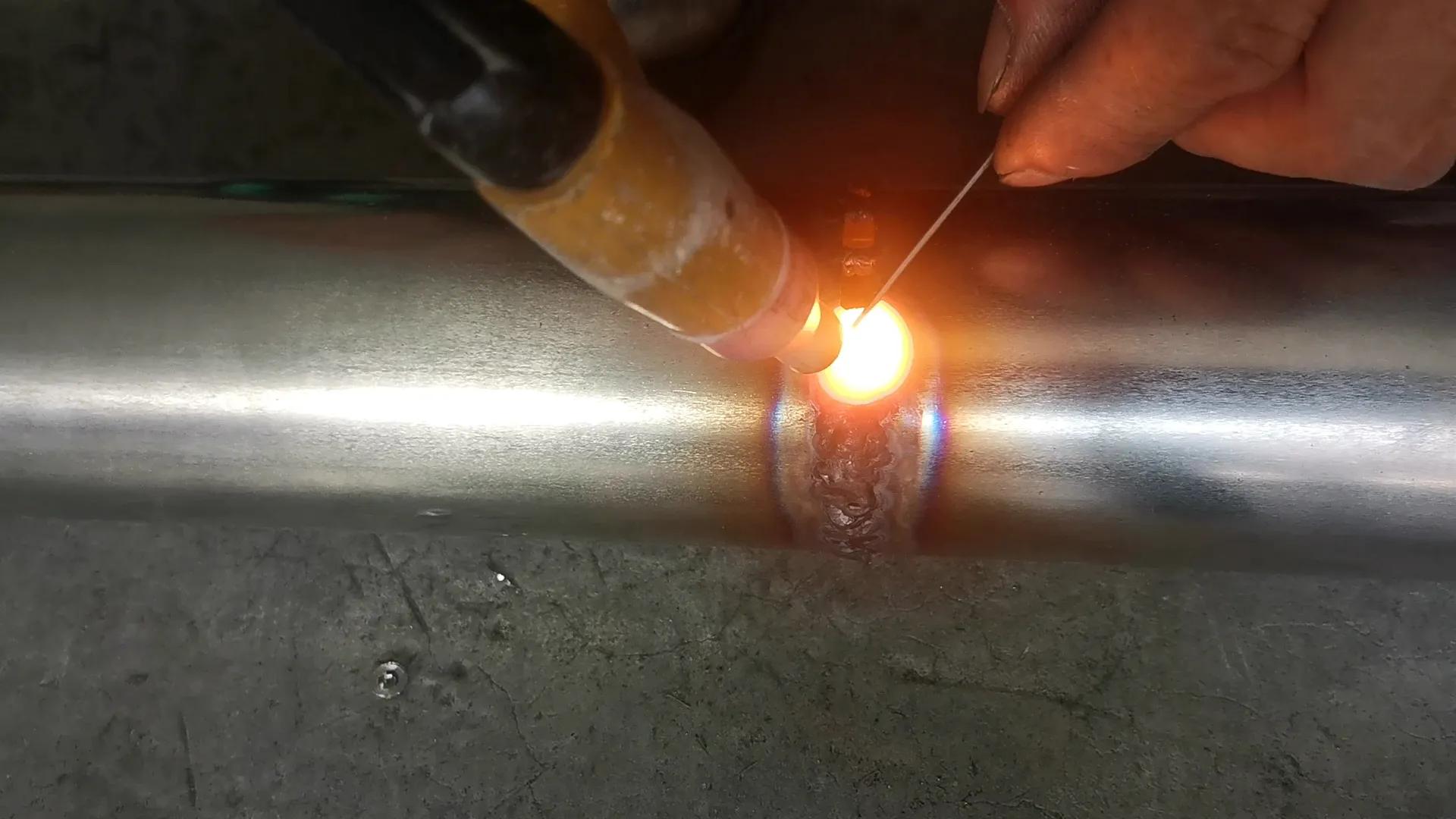 异形不锈钢防盗网,不锈钢防盗栏杆设计