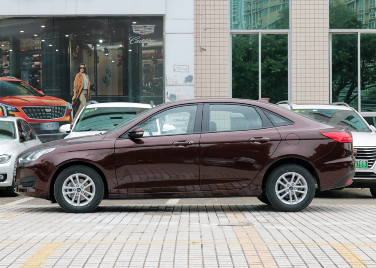 新一代福特福睿斯3缸1.5肉不肉,福特福睿斯的车型亮点是什么