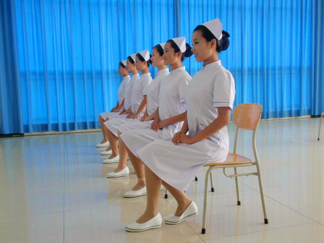 济宁卫校就业前景,济宁卫校农村医学专业就业前景