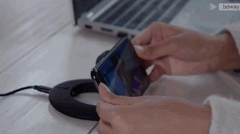 万能无线充电器怎么给手机充电,如何用无线充电器给手机充电