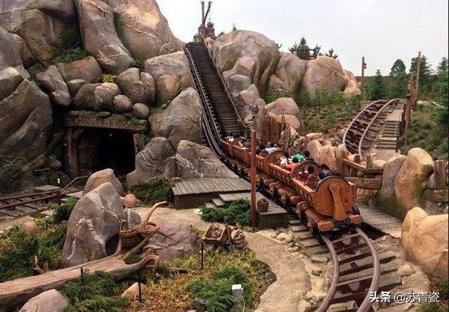 不买VIP，不请导游，不花冤枉钱，一天通关上海迪士尼，真香