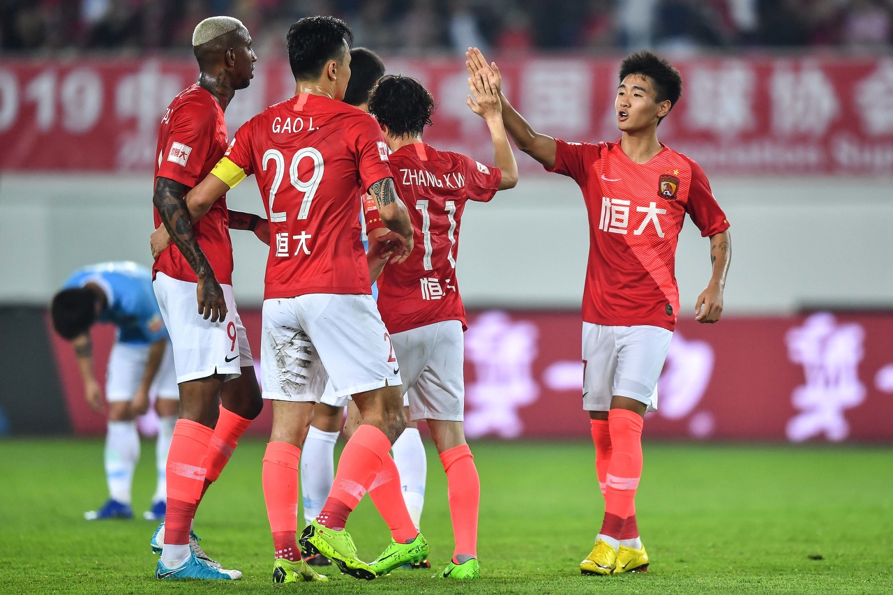 中超佳兆业排名最新,中超苏宁赢佳兆业还是第三