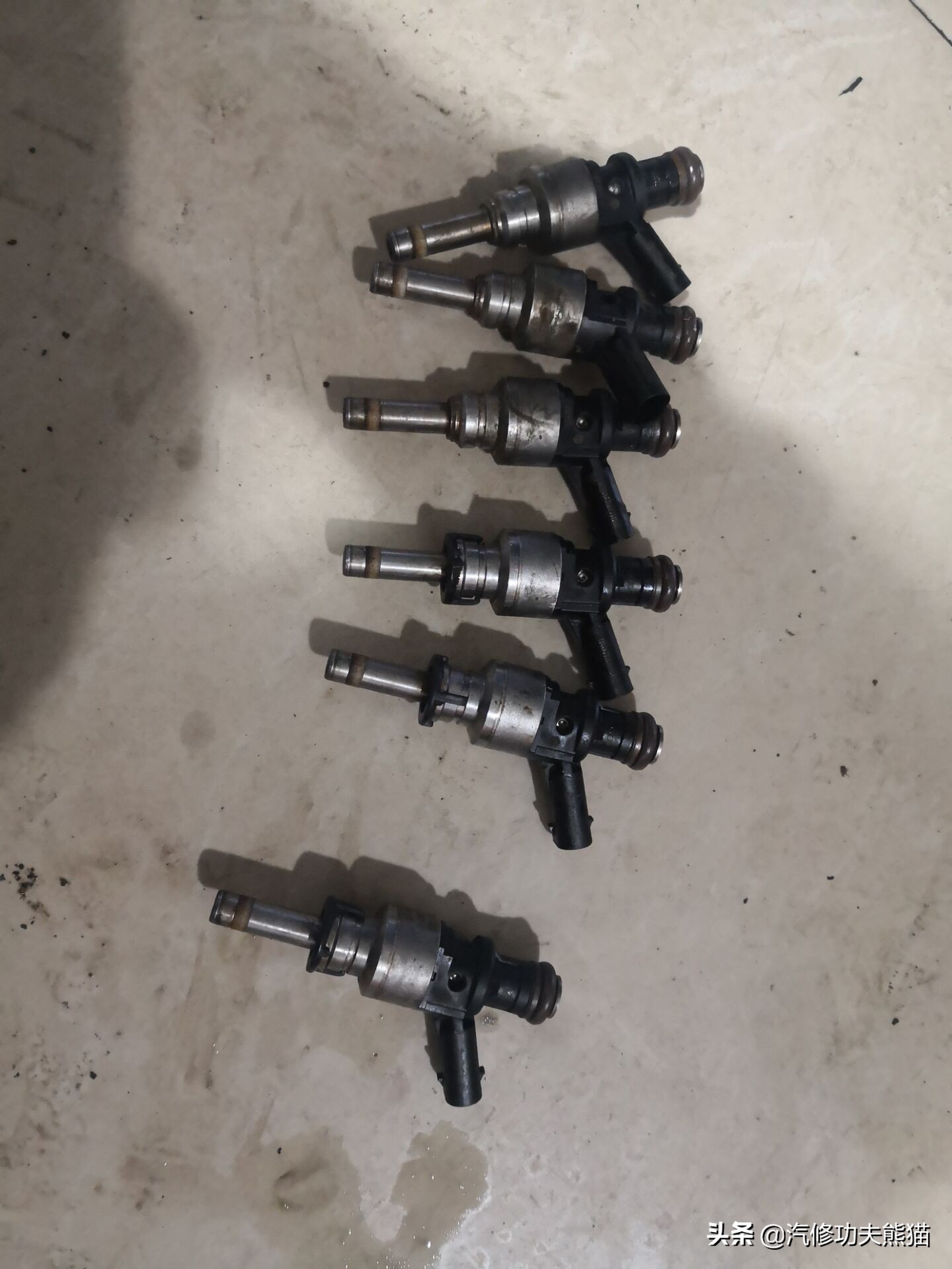 只因修烧机油却被人修到残废！4S拒修！一台奥迪Q7的重生路