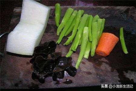 夏天火气太旺吃什么降火,夏季内火重吃什么降火效果最好