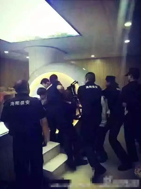 心脏核磁共振能做烤瓷牙吗,做核磁共振嘴里有金属牙能做吗