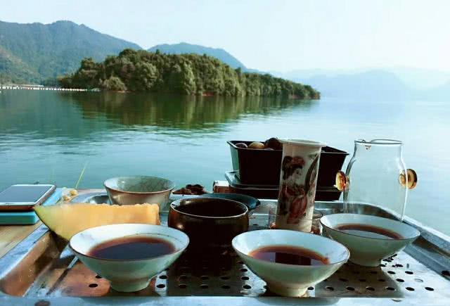 钓鱼最佳时间和细节,钓鱼越来越离不开这5种东西