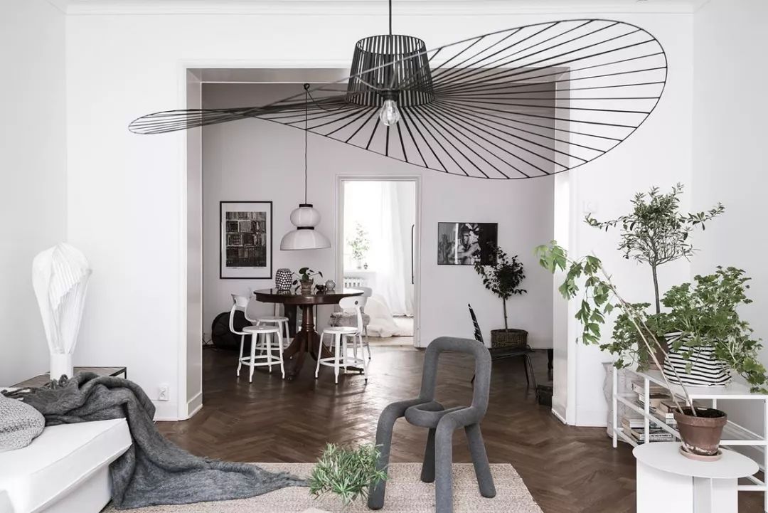 最新款最流行的小吸顶灯,什么款式的吸顶灯好看又亮耐用