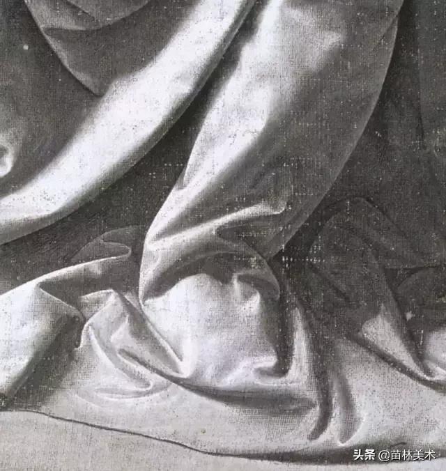 素描简单的衬布褶,素描衬布非常暗