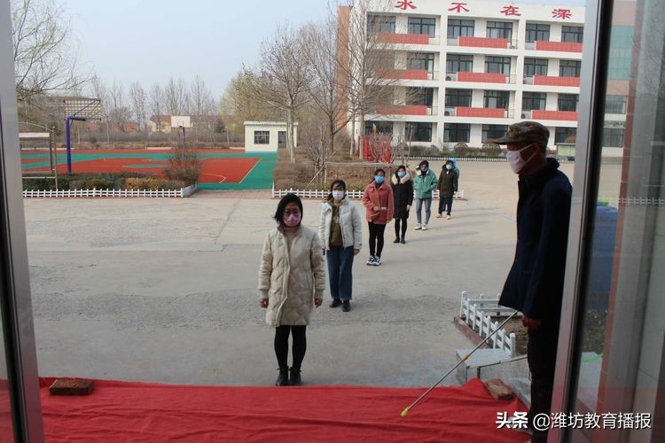 为了迎接小学做了哪些准备,为迎接开学学校做了各项准备