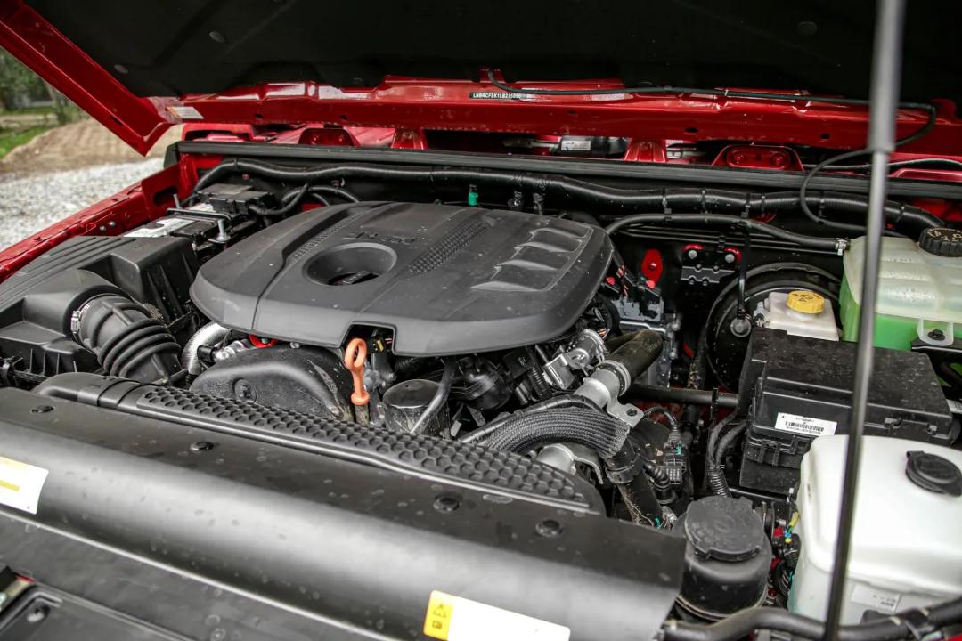 北京bj40汽车2.0t,北京bj402.0t8at试驾视频