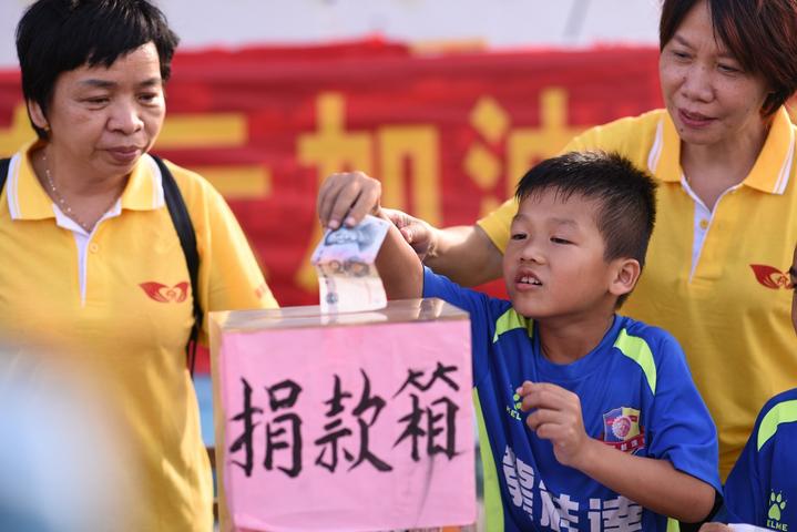 广西公益足球邀请赛,公益捐赠献爱心助力防疫显真情