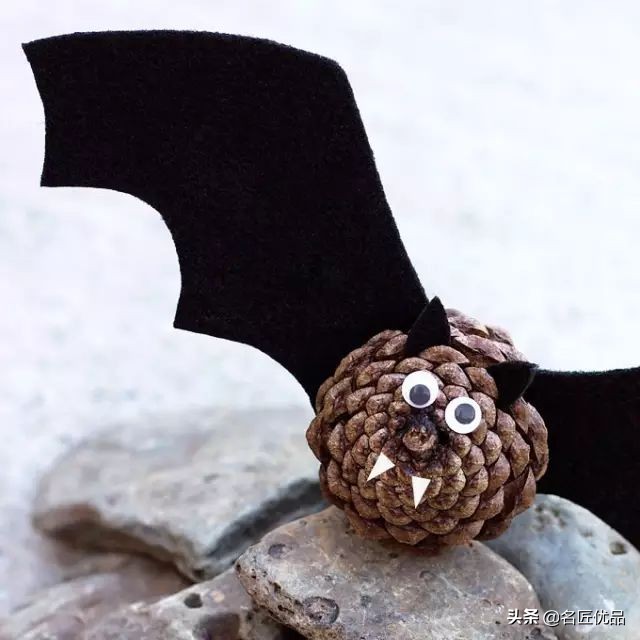 超简易手工环创,树干手工制作环创