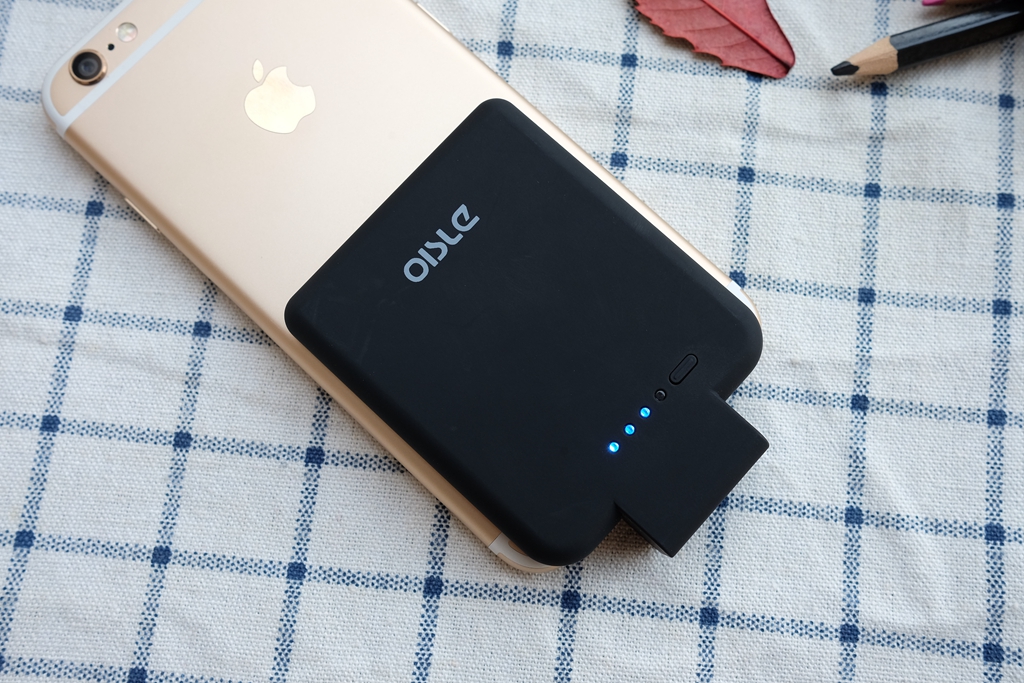 超级能充的充电宝,一款充电宝到底有多好看