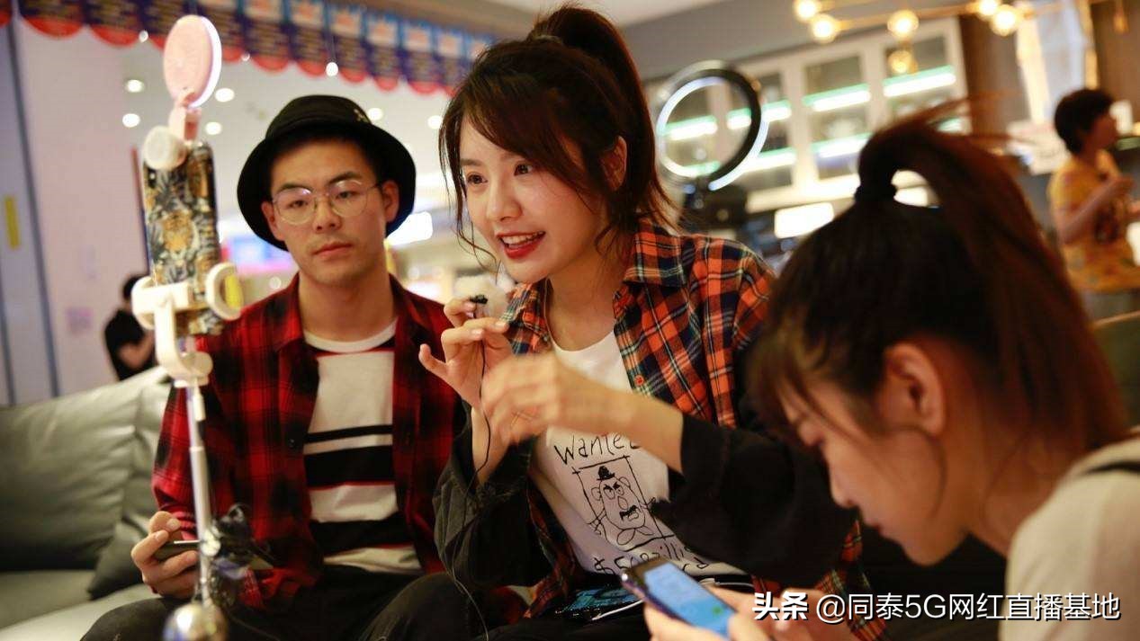 直播带货的详细流程脚本,美妆带货直播脚本范文