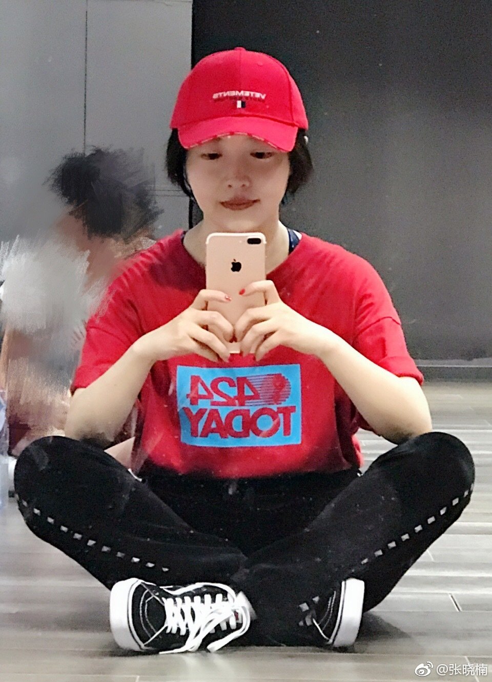 美国常春藤名校毕业，她从新东方老师跨行央视主播，关键颜值超高