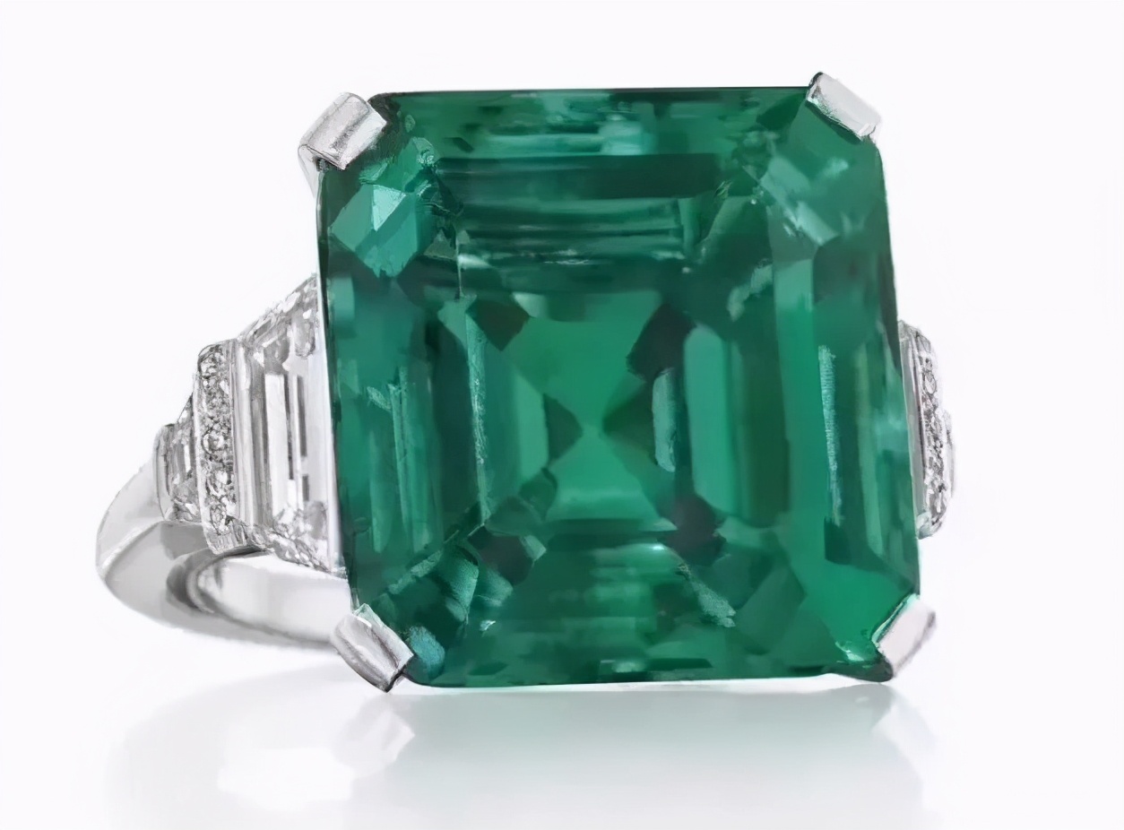 大牌珠宝祖母绿经典,祖母绿经典珠宝