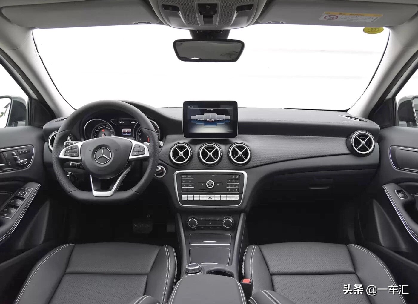 奔驰gla和宝马x2奥迪q2哪个好,奔驰gla200奥迪q3宝马x2