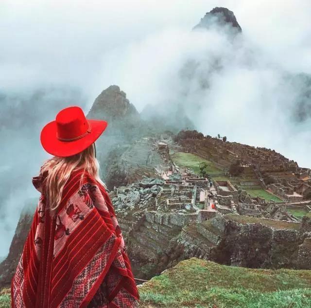 长相像外国人的汉族人,长相酷似中国人的印第安人