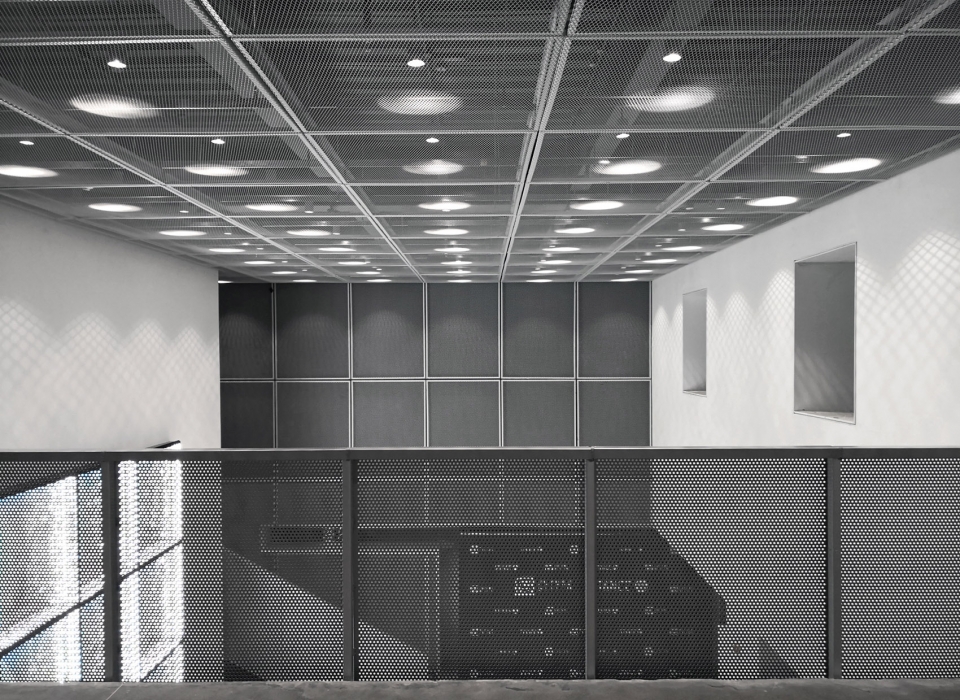 既是工厂，也是美术馆的浙江STANCE智慧厂房