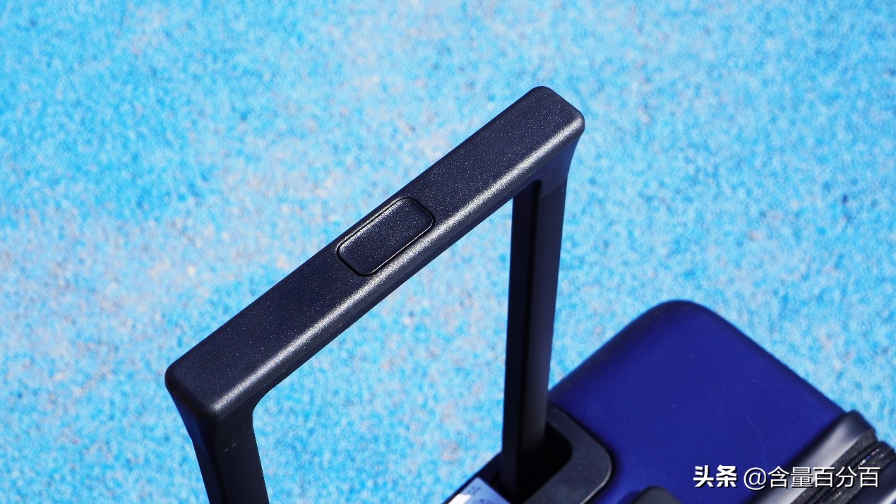 地平线行李箱与小米行李箱对比,地平线8号行李箱和90分行李箱