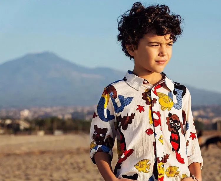 新冠疫情下，时尚业HM PradaCONVERSE在可持续发展中努力了没