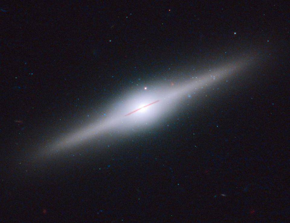 漩涡星系和螺旋星系有什么区别,漩涡星系为什么会转成螺旋状