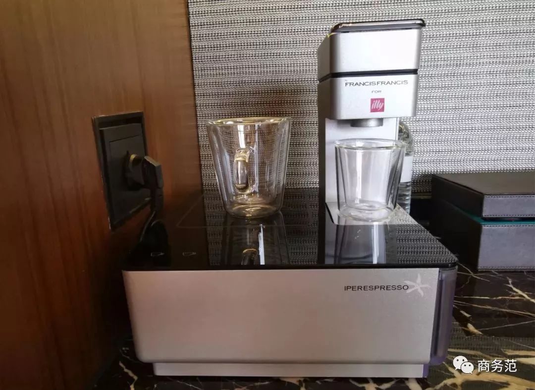 戴妃为什么喜欢老佛爷,为什么戴妃这么美