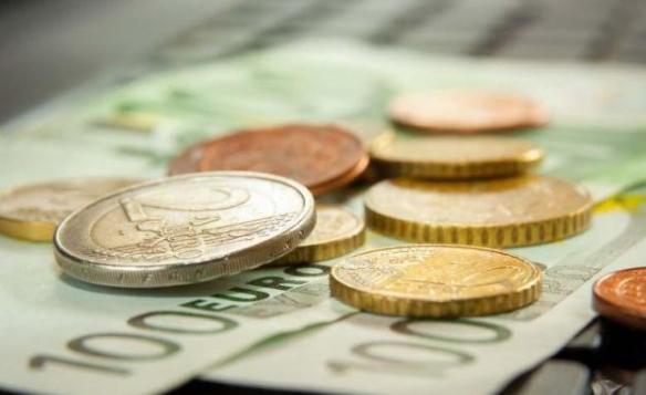 挖矿显卡什么意思,挖矿显卡可以玩游戏吗