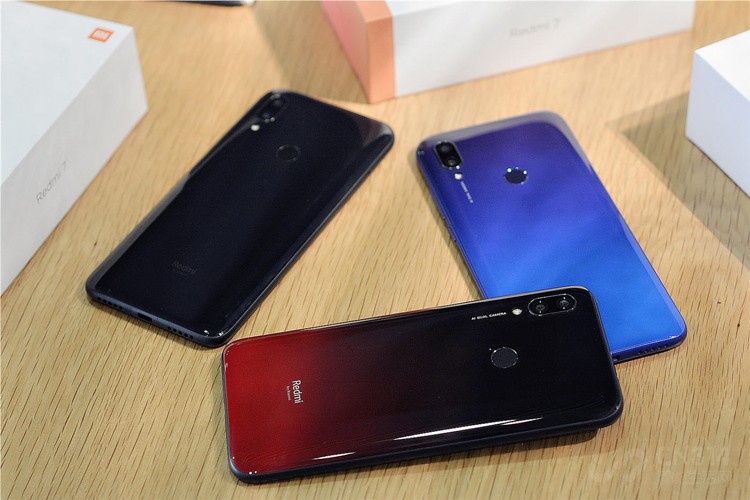 三月手机圈大爆炸，旗舰、钢炮、神器纷纷出炉！