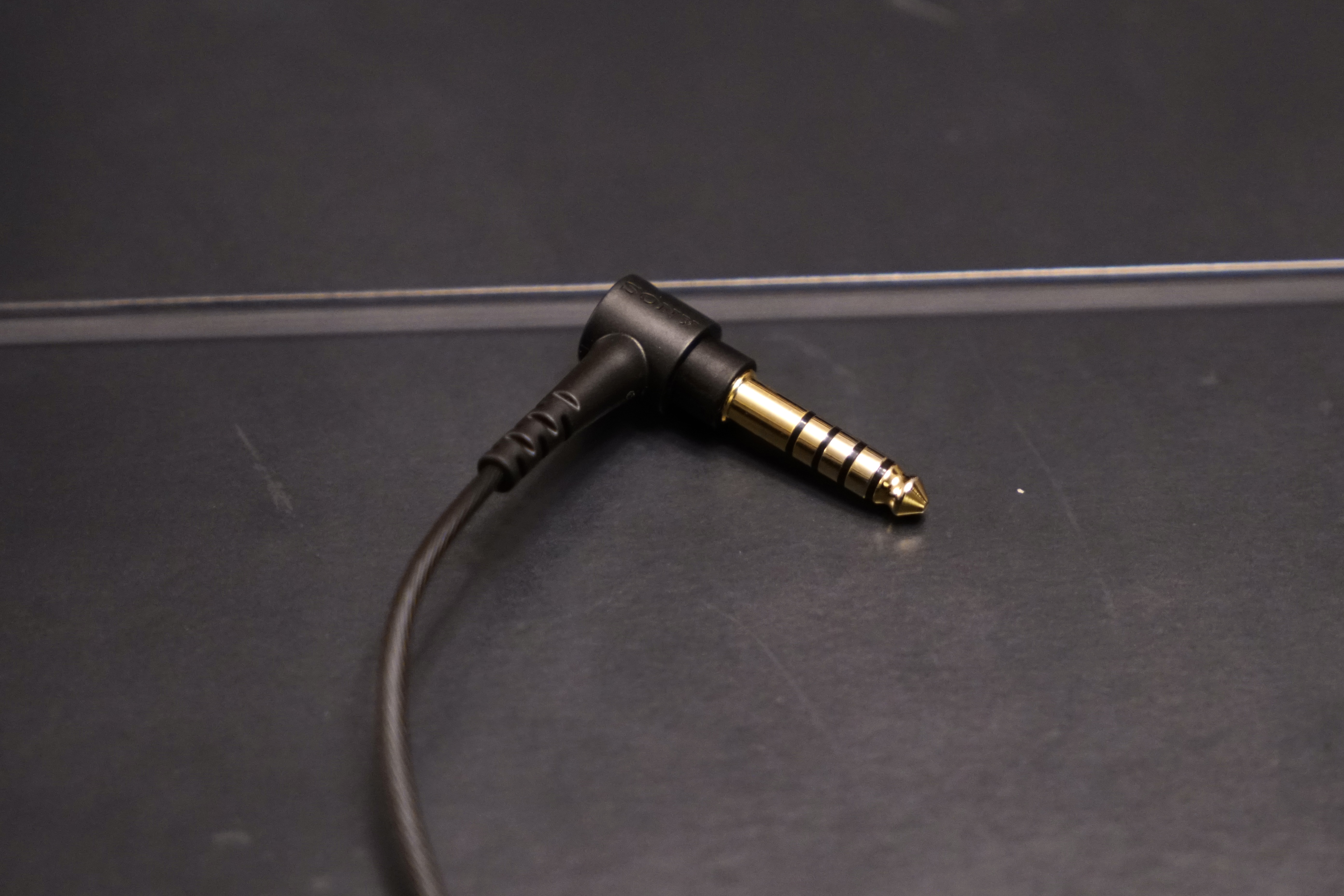 ACG神塞！？索尼春奈露娜justear限定版高端定制耳机