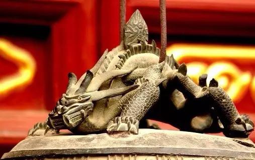 北京有什么寺庙可以烧香拜佛,祈福最好的寺庙北京