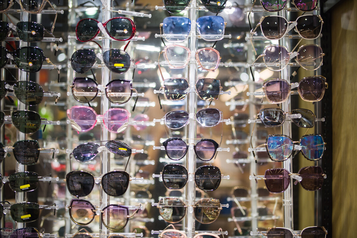 7亿中国人近视怎么护眼,为什么中国6亿近视眼戴眼镜的少