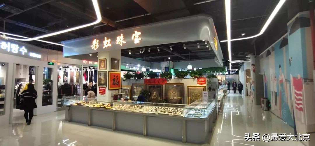 老街坊们，静安市场回来了