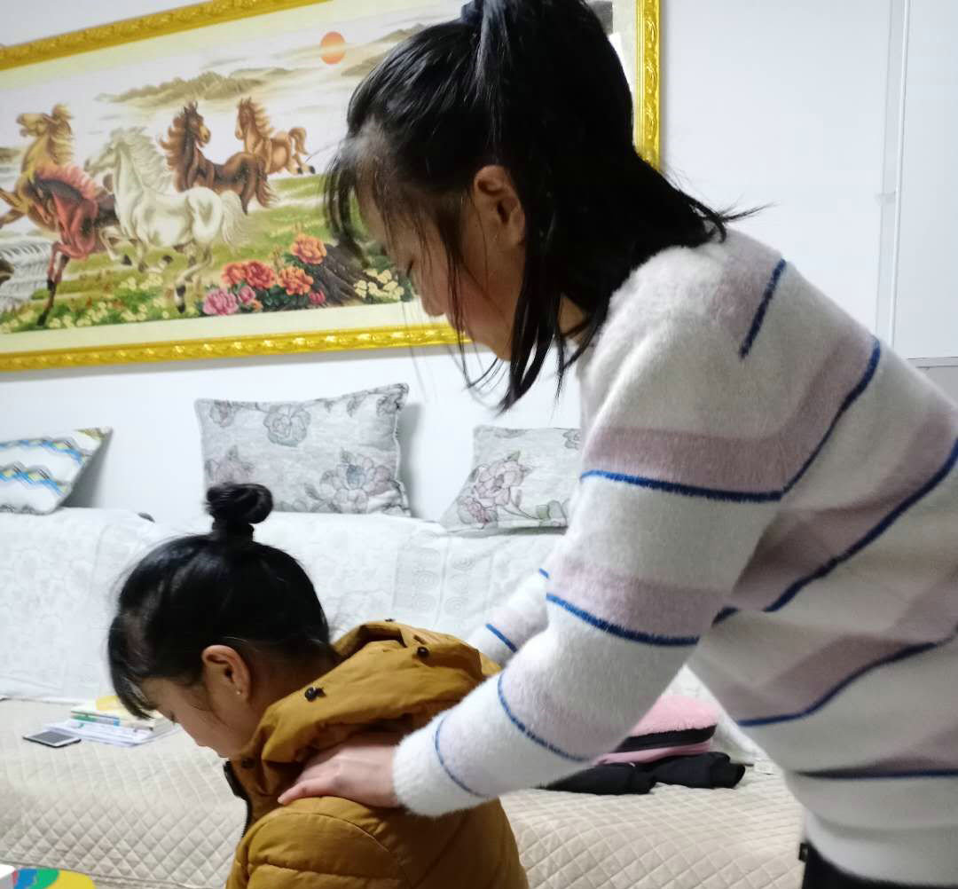 抗击疫情，与爱同行——益民中学“庆三八节——感恩母亲”活动丰富多彩