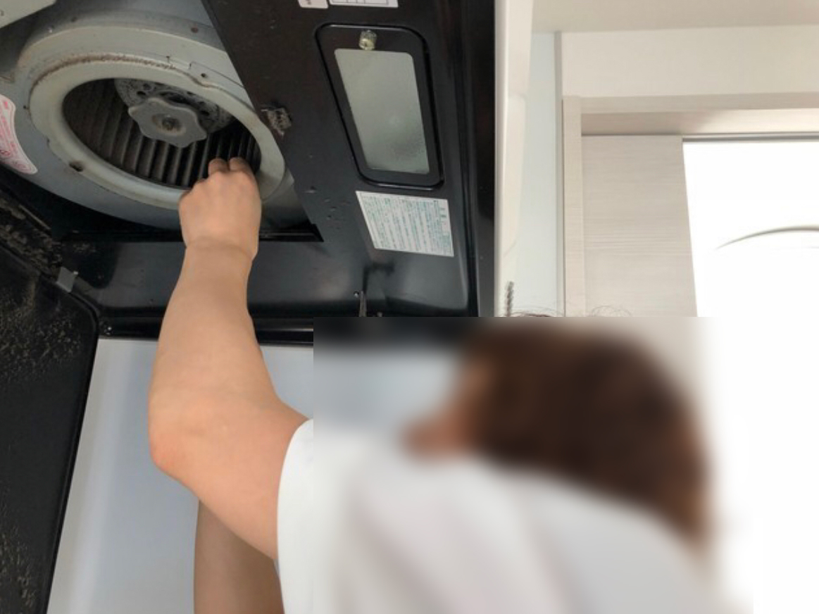 带架子的油烟机怎么清理,打扫油烟机的小妙招