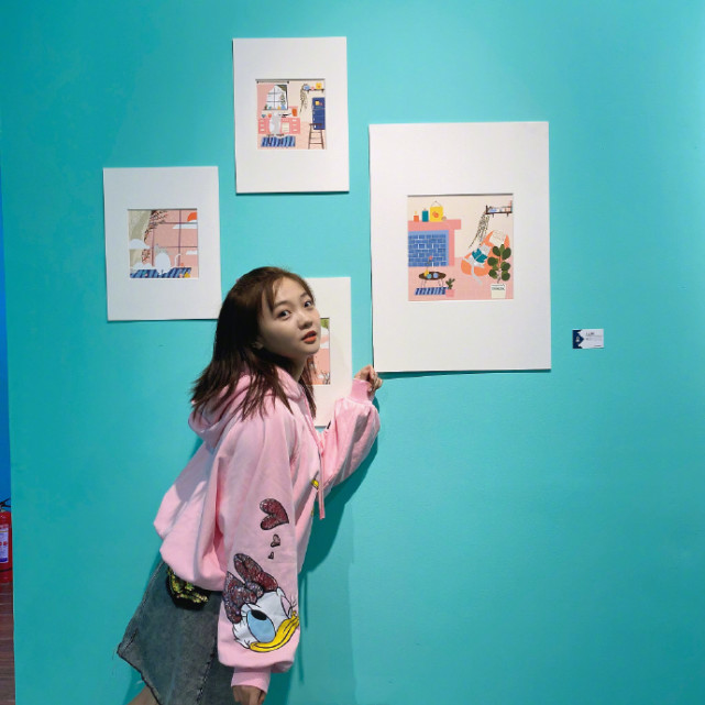 林妙可和外国人合影,林妙可潜水圈