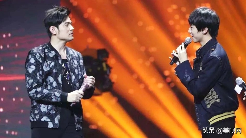 王源王俊凯杨紫肖战,微博之夜肖战杨紫王源