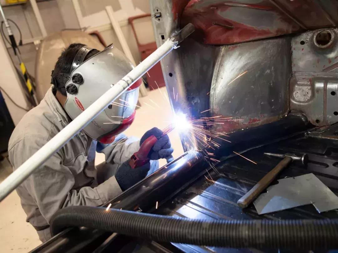 维修八年前的大众甲壳虫,翻新报废的初代大众甲壳虫