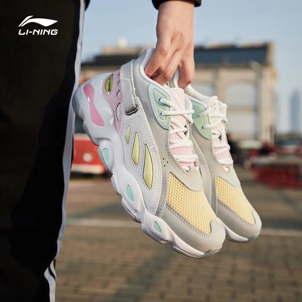 潮鞋分几种,潮鞋推荐匡威耐克