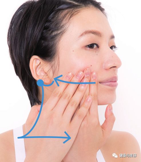 灭绝师太周海媚一身红裙气质依旧,灭绝师太周海媚视频