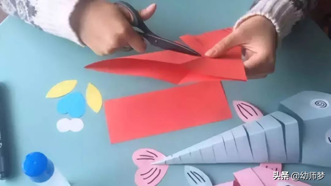 幼儿园手工制品花篮创意环创,幼儿园废旧瓶子手工制作环创