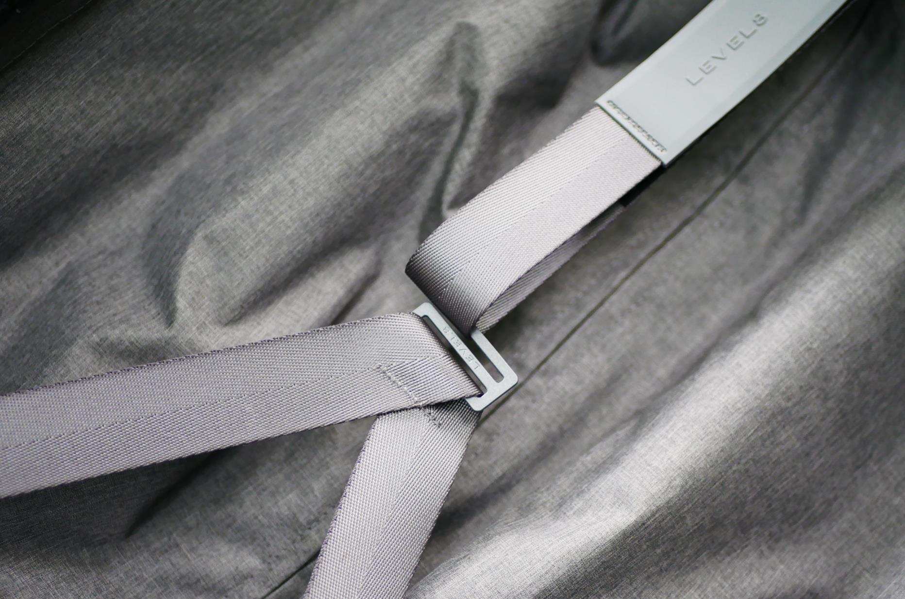 地平线8号20寸登机箱黑色,地平线8号经典系列行李箱测评