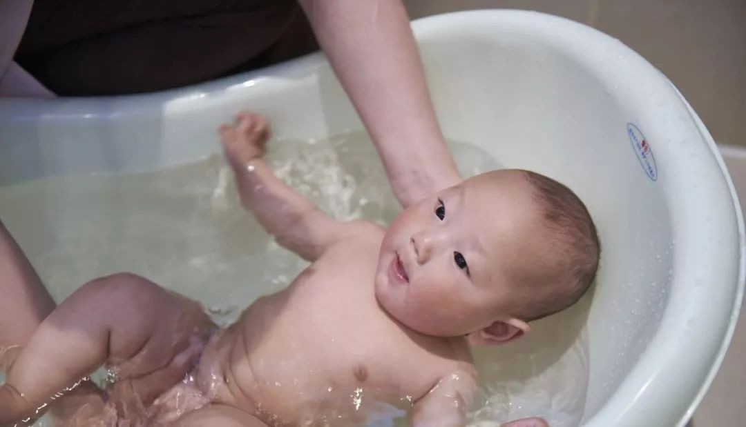 如何成为月嫂行业的精英,想成为月嫂行业的必备条件