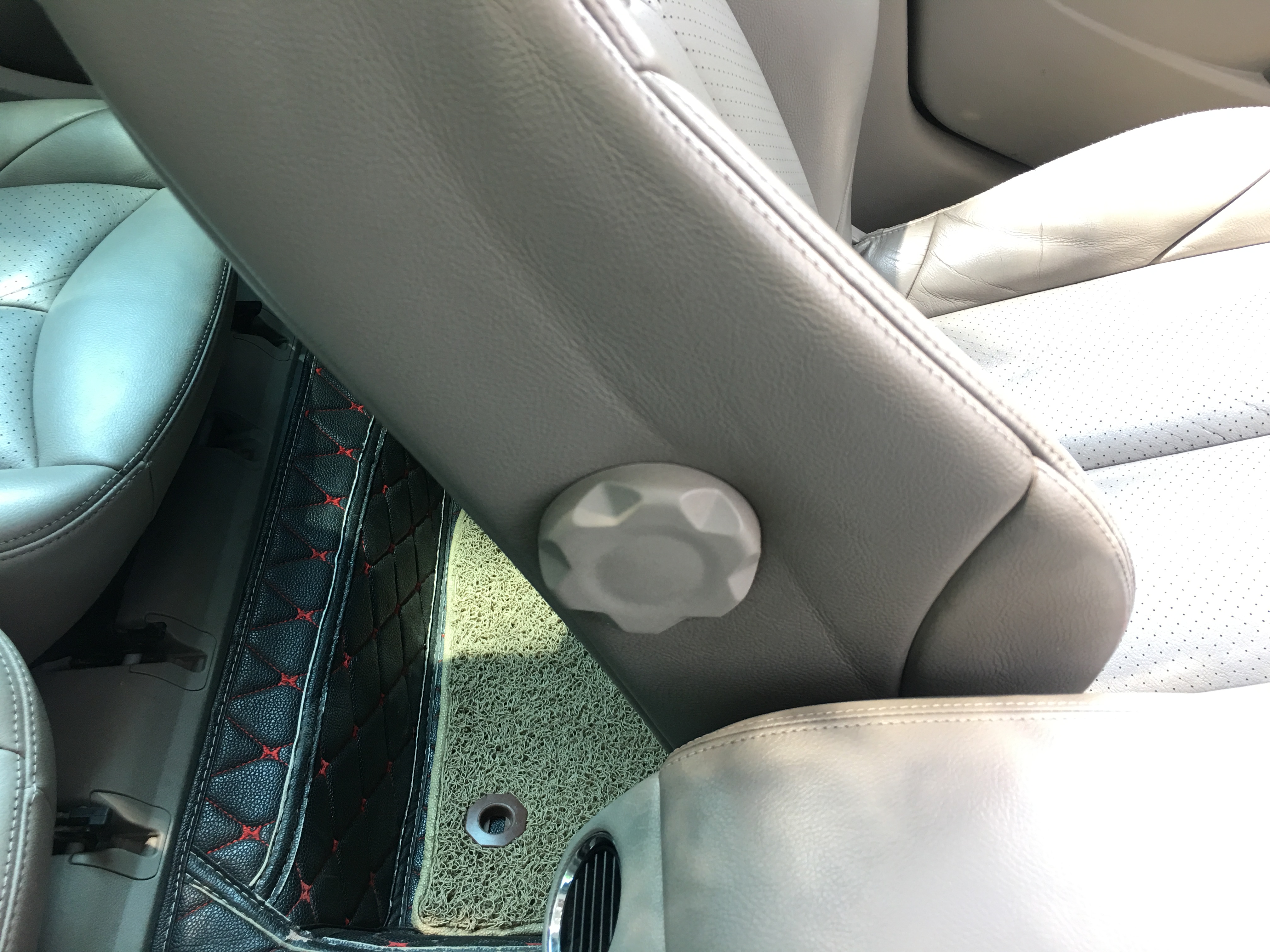 法系车老款标致308,标致308sw算b级车