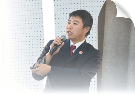 刘涛一谈胡歌就笑颜如花,青春灿烂如花刘涛