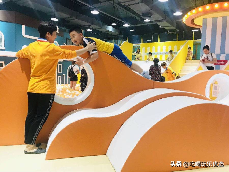 佳宝贝儿童欢乐谷聚珍园店,儿童淘气堡大积木