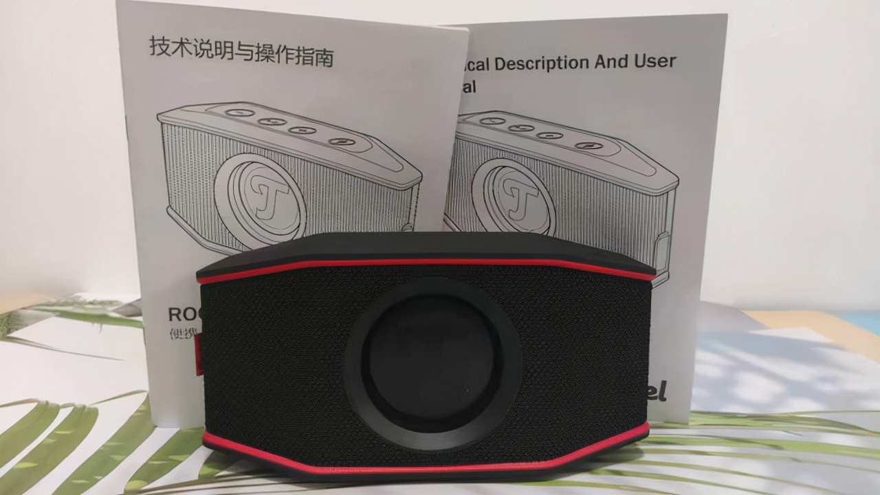 jblflip5音箱评测和德斐尔小魔盒,德斐尔户外蓝牙音箱详细评测