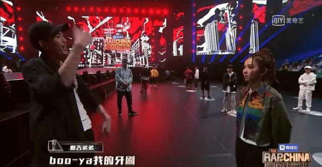 麻吉弟弟女友正面照,麻吉弟弟结婚视频