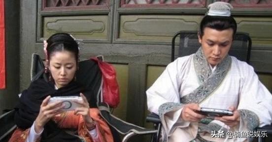 明星片场最真实的样子，钟汉良好认真，高圆圆何润东成恶搞达人