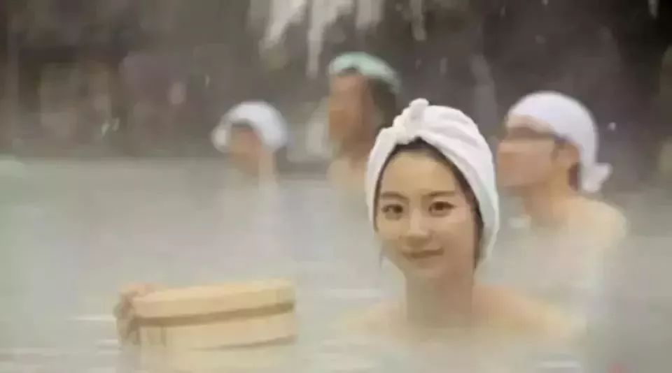 为什么很多外国人在泰国生活,为什么外国人在泰国比较多